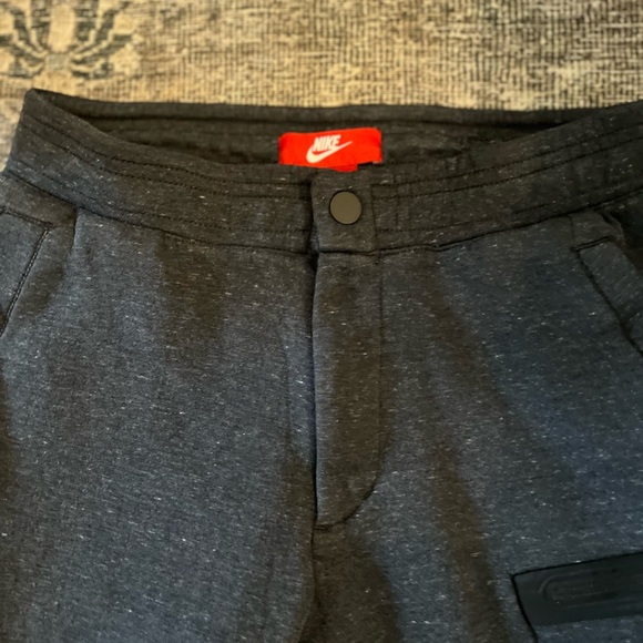 Nike Men’s Sportswear Tech Pants Joggers Small - Picture 3 of 3